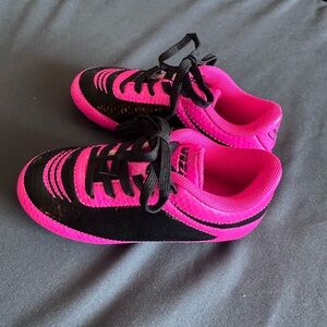 Kids Pink and Black Athletic Cleats